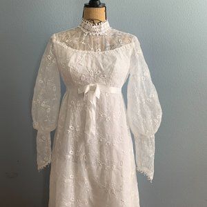 Vintage 70s Victorian Prairie Style Wedding Dress